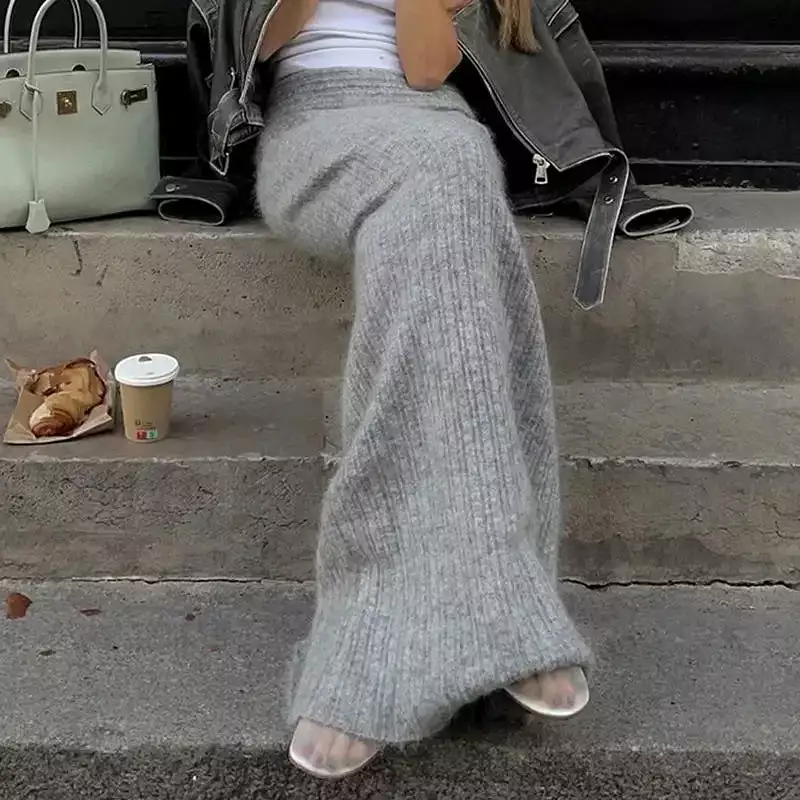 Grey Knitted Long Skirt Women Vintage Streetwear Low Waist Sexy Bodycon Elegant Maxi Tight Skirt Autumn Winter Y2k