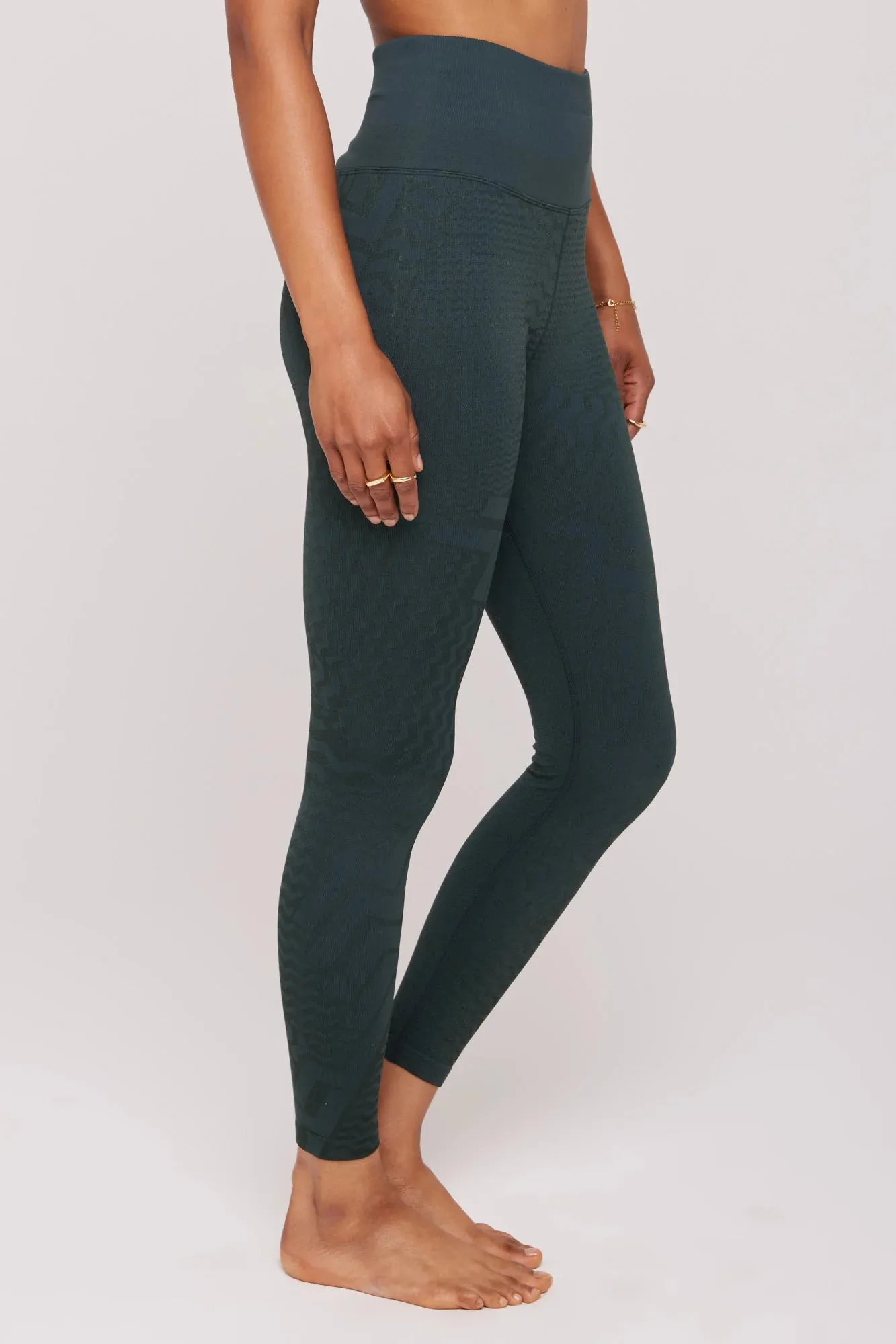 Matte Shine Seamless Legging: Deep Forest Fairisle