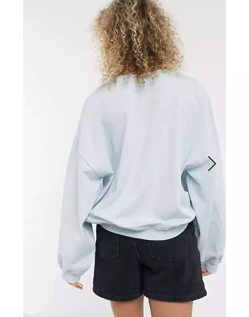 Short Body Sweatshirt